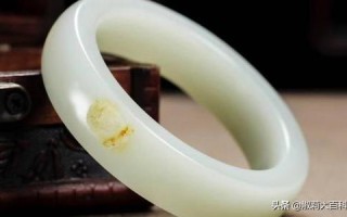 玉镯应该戴在哪只手？