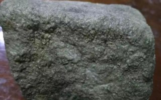 广东原石翡翠广州翡翠原石加工哪里有