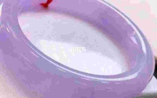 茄紫色的翡翠手镯会显得暗吗,翡翠茄紫色手镯价格