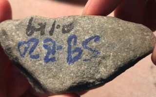 翡翠原石客服,蓝翡翠原石视频