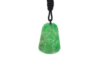 翡翠饰品的购买技巧,关于翡翠的购买知识