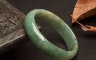 翡翠真假鉴定方法简单方法如何鉴定翡翠的真假