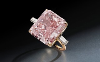 第4大浓彩粉钻在 Phillips 日内瓦秋拍以1317万美元成交