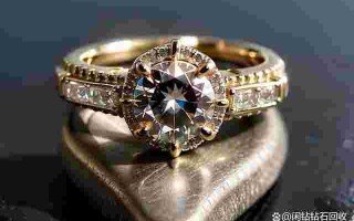钻戒价位一般是多少钱的,钻戒价位一般是多少钱
