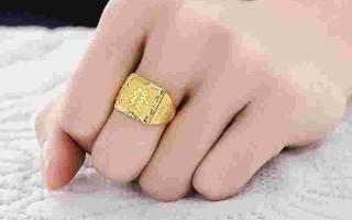 20克男士黄金戒指大吗,男的带20克的金戒指