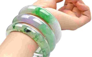 承德翡翠手镯交易承德翡翠鉴定中心