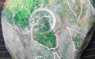 各种翡翠原石图片大全,各种翡翠原石图片大全图