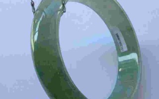 缅甸翡翠玉缅甸翡翠玉如何鉴别真假