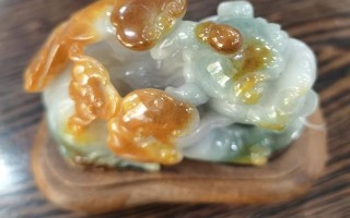 想买块手把玉，1000左右，有合适的可以推荐下吗？