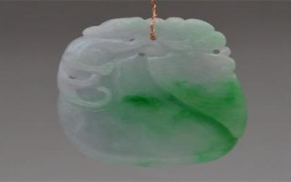 翡翠好还是玉好玉和翡翠哪个带着对身体好