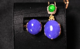 玉和翡翠有区别么？哪个更有收藏价值？