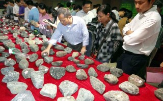 武汉翡翠原石鉴定,武汉翡翠原石加工