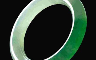 汤翡翠高官,汤翡翠