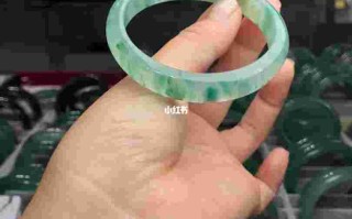 云南独龙玉如何辨别真假云南独龙玉是哪一年发现的