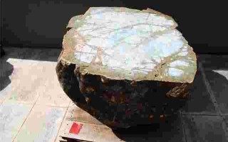 昆明翡翠原石市场在哪里,昆明的翡翠市场