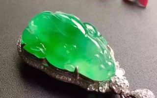 翡翠的历史文化由来,翡翠文化知识视频