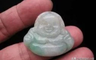 求大神鉴赏一下这个玉佛品质如何？