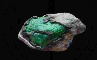 高档翡翠原石价格高档翡翠原石价格及图片