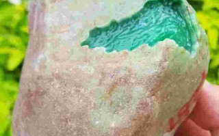 翡翠赌石系列知识讲座翡翠赌石系列知识讲座内容