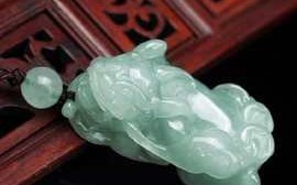 翡翠貔貅吊坠价格,100万的翡翠貔貅图片