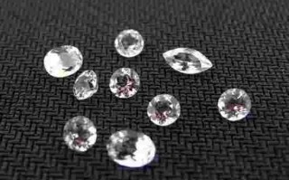 钻石和锆石有什么不同的简单介绍