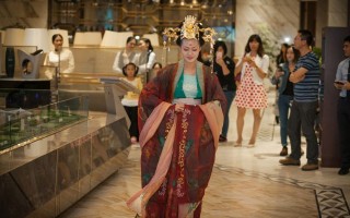 汉服春晚翡翠知识汉服春晚翡翠知识讲解