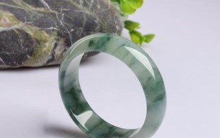 翡翠可以泡水吗？怎样正确给心爱的翡翠泡水？