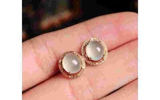 玉石耳钉镶嵌图片,玉石耳环镶嵌图片