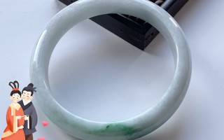 5000至10000的翡翠手镯,翡翠手镯56-57相差多大