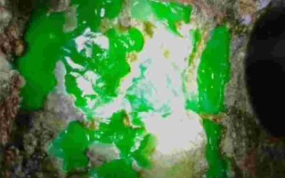 冰阳绿翡翠属于什么级别,冰阳绿翡翠原石价格