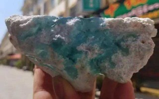买了翡翠原石就请你一定要知道,买的翡翠原石能上手吗