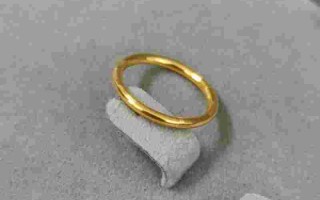 一个纯金戒指大概多少钱一个纯金的戒指有多少克