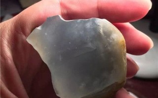 翡翠片料到成品翡翠片料知识