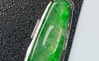 金翡翠的价格翡翠镶金吊坠多少钱