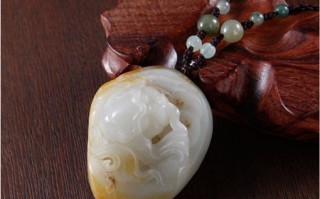 新疆和田玉籽料和山料的价格揭秘