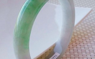 安仁翡翠玉手镯价格安仁翡翠玉手镯