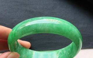 翡翠手镯种和色哪个重要,翡翠种色知识视频