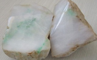 翡翠边角料与价格,阳绿翡翠边角料