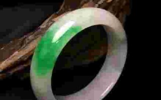 慈禧最喜欢的首饰镯子慈禧钟爱翡翠手镯