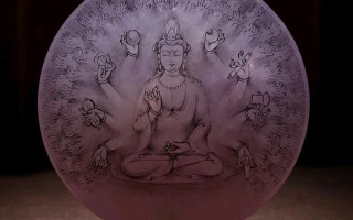 紫色翡翠手镯,带紫色的翡翠手镯好吗