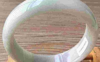 翡翠手镯证书可以扫码吗,翡翠手镯证书可以扫码吗是真的吗