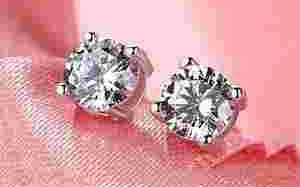 周大福铂金耳环新款式图片周大福铂金耳环款式图片