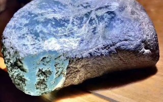 关于翡翠原石公司的简介的信息