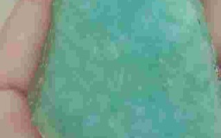 满绿翡翠原石满绿翡翠原石拍卖