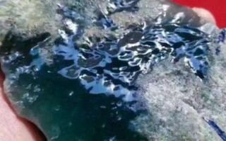 睡觉了大脑还在飞速的运转,飞速运转翡翠原石图片