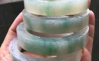 大连翡翠手镯视频翡翠手镯有裂纹怎么办