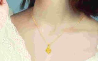 2021年女士流行黄金项链2021年女士流行黄金项链图片