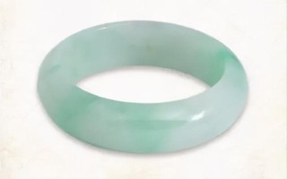 冰糯54翡翠手镯价格,2万冰糯晴水翡翠手镯