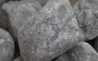 阳绿翡翠原石批发价格各种阳绿帝王绿翡翠原石图片