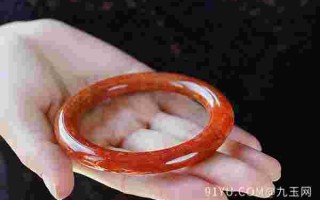 红翡翠手镯拍卖成交记录,红翡翠手镯成交价